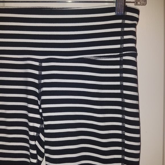 Athleta Striped Cropped Leggings - Picture 2 of 5